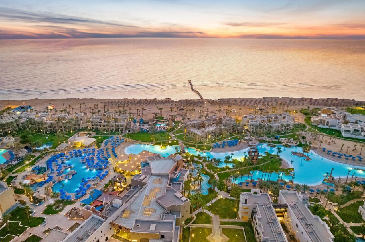 Pickalbatros Oasis Üdülőközpont 5*