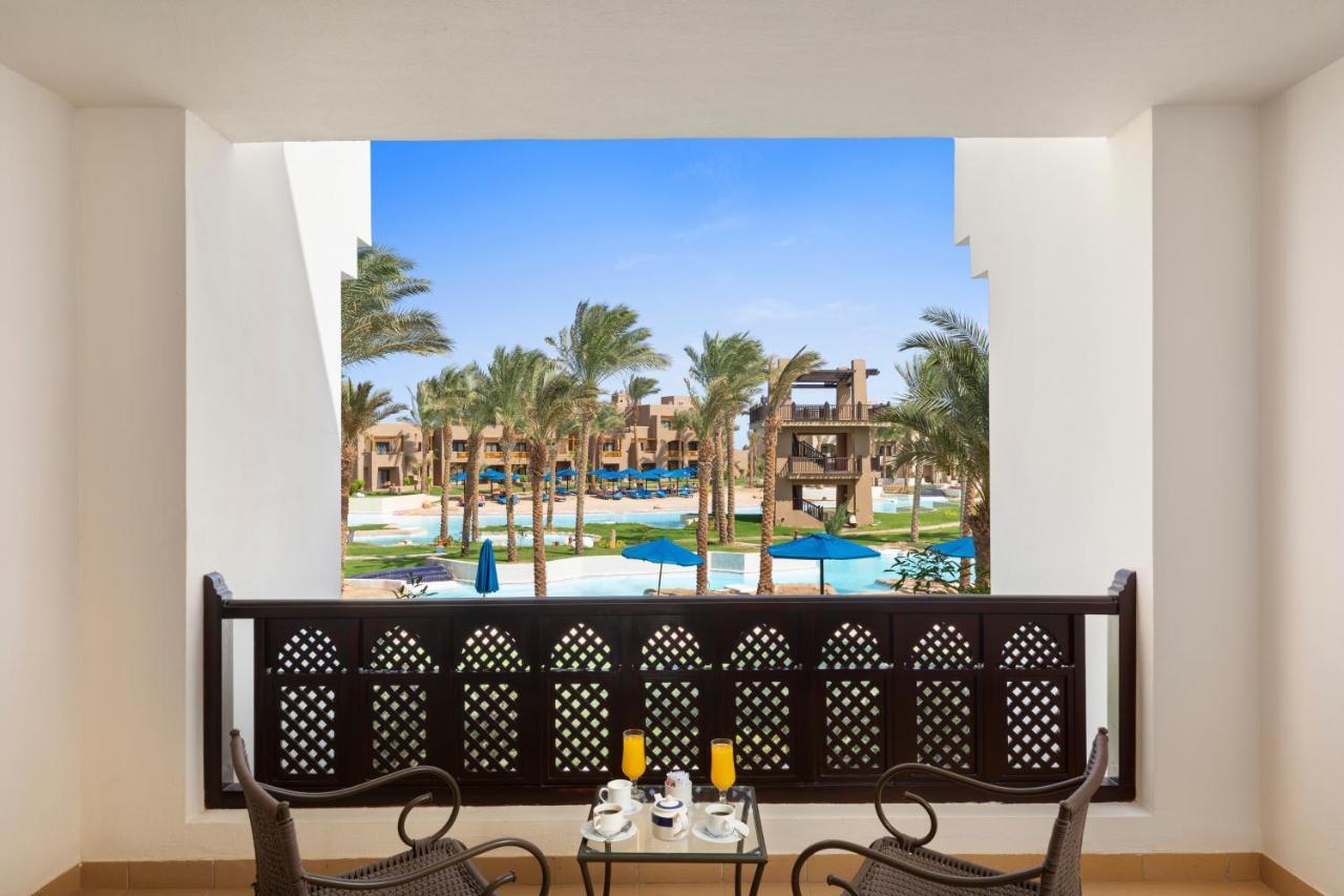 Pickalbatros Oasis Üdülőközpont 5*