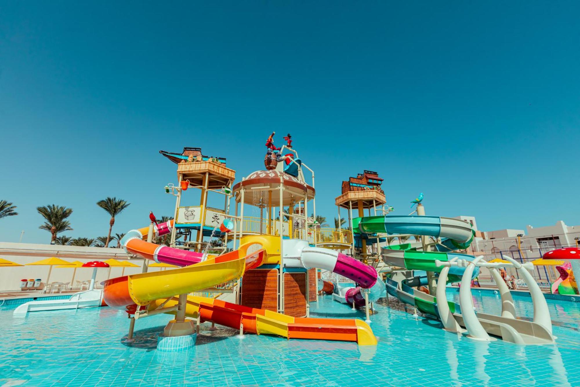 Pickalbatros Oasis Üdülőközpont 5*
